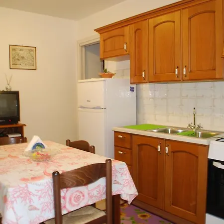 La Selva Santa Позитано